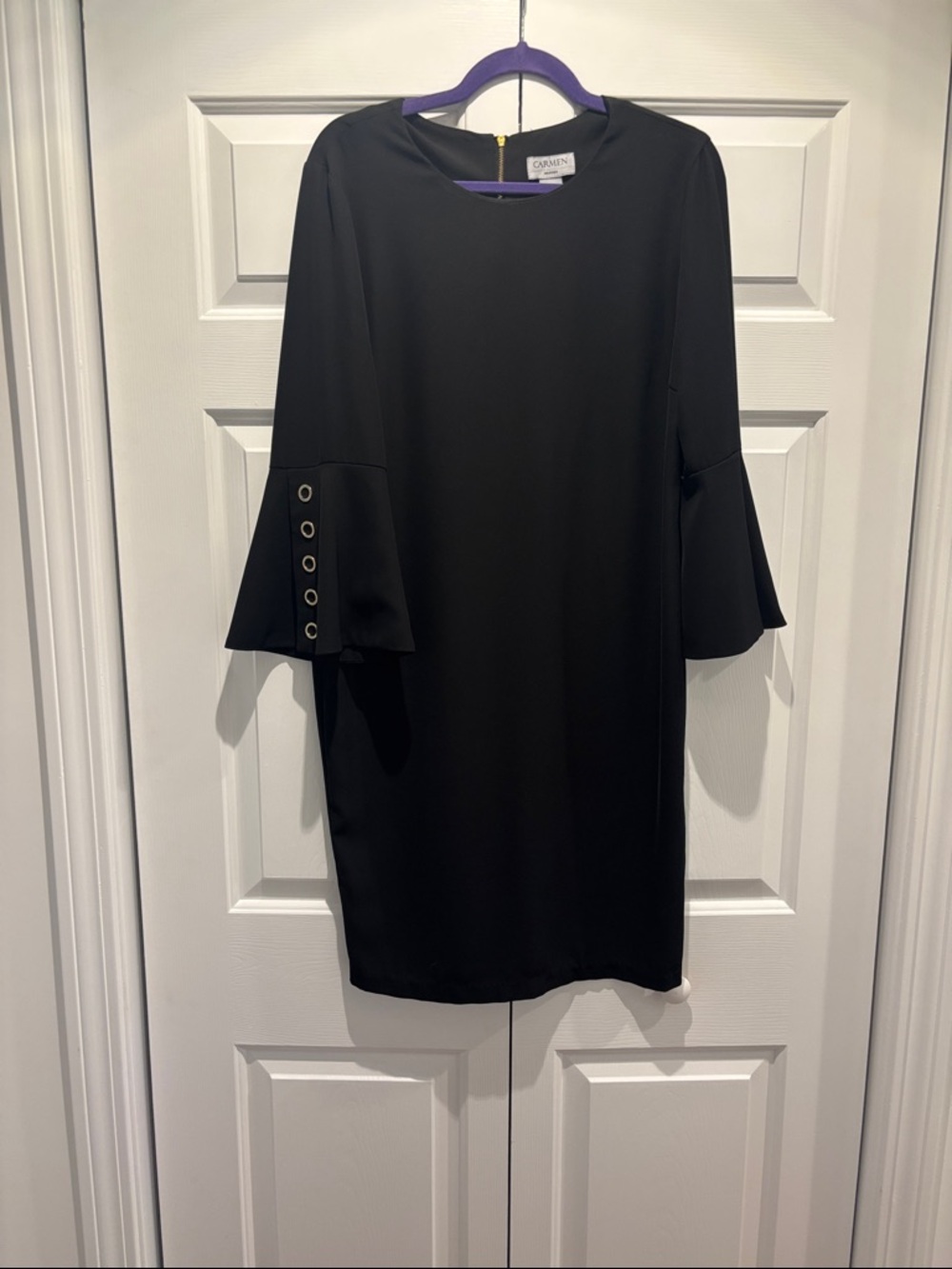 Carmen Marc Valvo Black Long-Sleeve Shift Dress with Grommet Detail